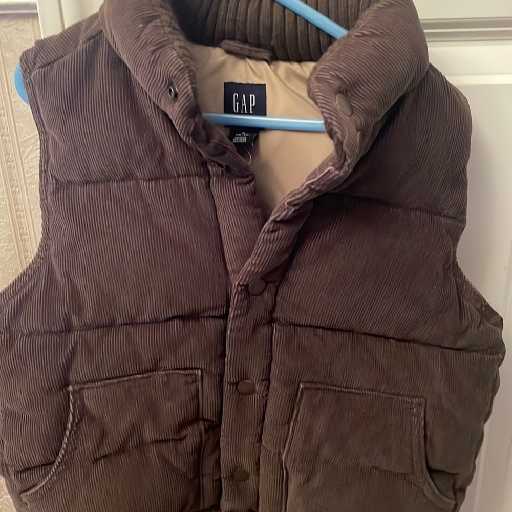 Gap kids 6/7 brown corduroy vest